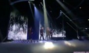 Take That au X Factor 12-12-2010 E5f789111015965