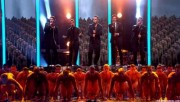 TT au Royal Variety Performance at Londres 09-12-2010 - Page 2 6f3e99111762256