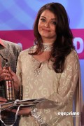 fda840122144120 Aishwarya Rai attends the Lavasa Womens Drive Awards in Mumbai, Mar 4