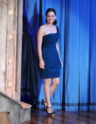Marion Cotillard � "Late Night with Jimmy Fallon" appearance � Sept 7, 2011 | X16 UHQ leggy pics