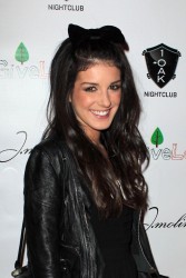 Shenae Grimes シェネイ・グライムス